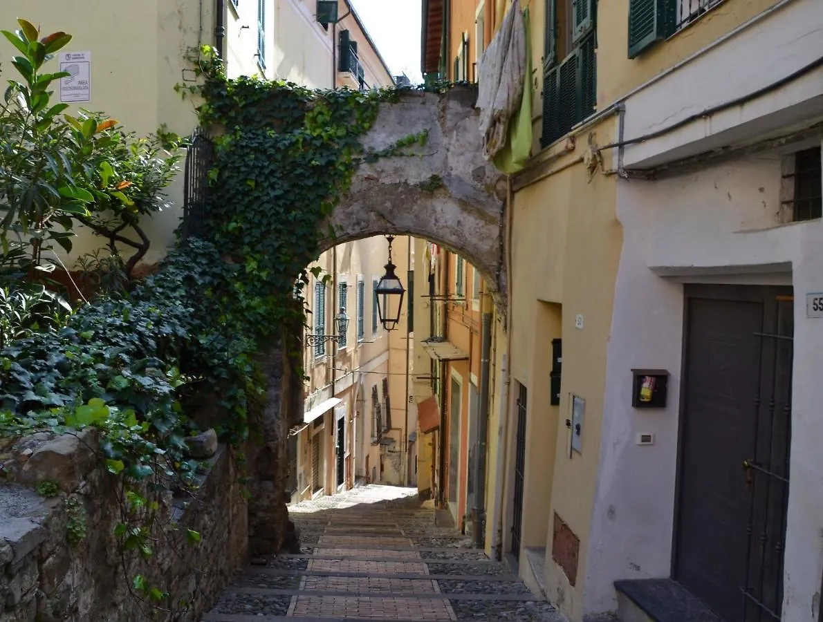 Maison Du Port Vieux Apartment Sanremo