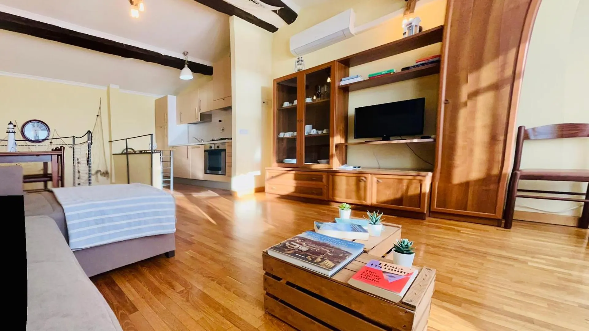 Maison Du Port Vieux Apartment Sanremo