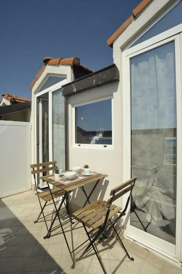 Maison Du Port Vieux Apartment Sanremo