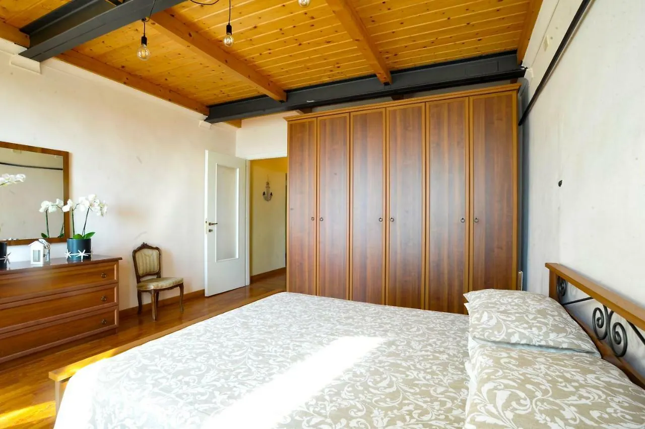 Maison Du Port Vieux Apartment Sanremo