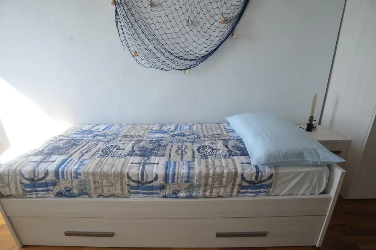 Maison Du Port Vieux Apartment Sanremo